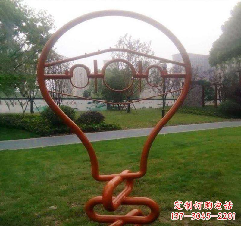 烟台不锈钢灯泡雕塑点亮城市之美