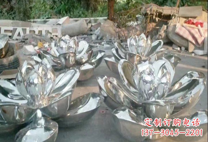 烟台不锈钢莲花雕塑一件象征着美丽与自由的作品