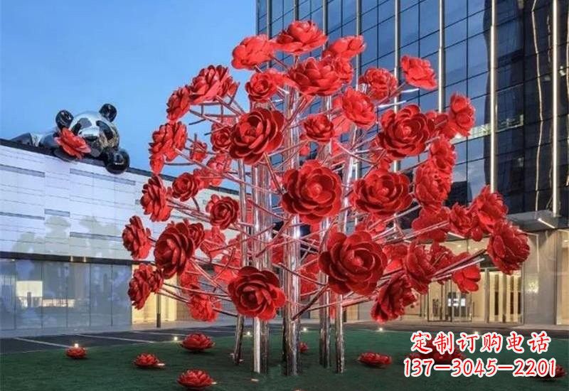 烟台不锈钢公园玫瑰花树雕塑——让玫瑰长驻公园