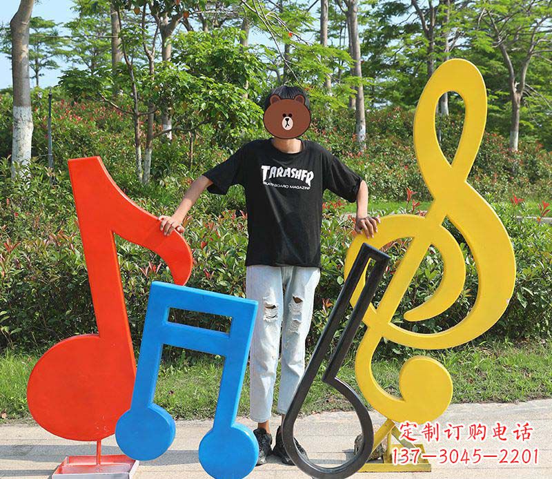 烟台不锈钢公园音符雕塑——精美绝伦