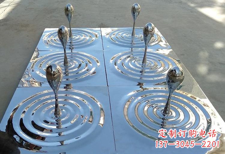 烟台不锈钢水滴雕塑激发自然之美