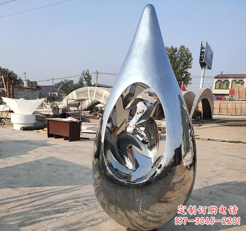 烟台不锈钢大水滴雕塑一座极致简约的艺术作品