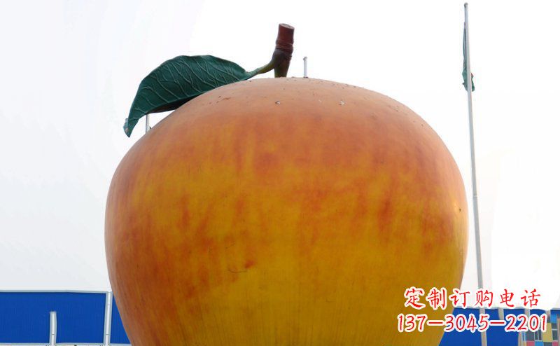 烟台不锈钢苹果雕塑浓缩艺术精髓