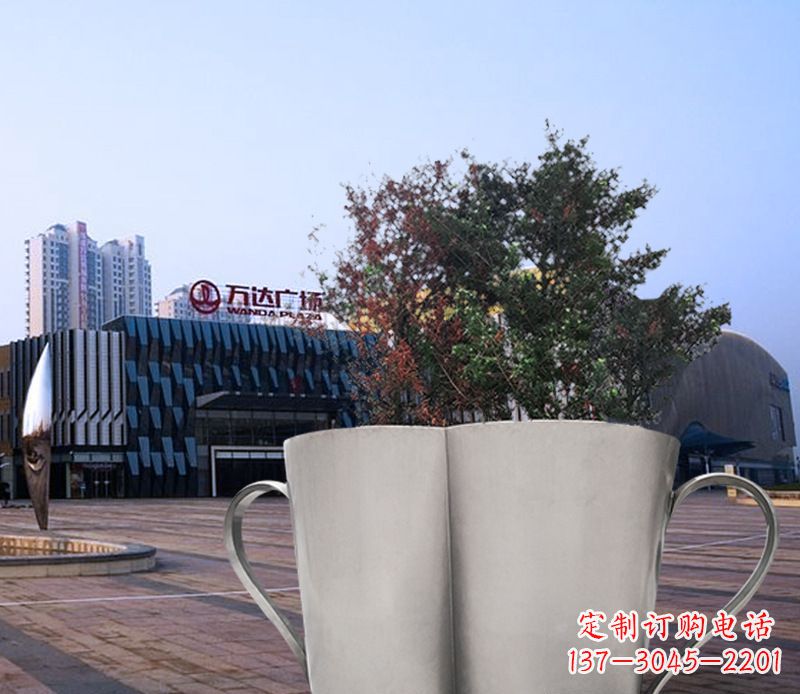 烟台不锈钢花盆雕塑带来精致的艺术感受