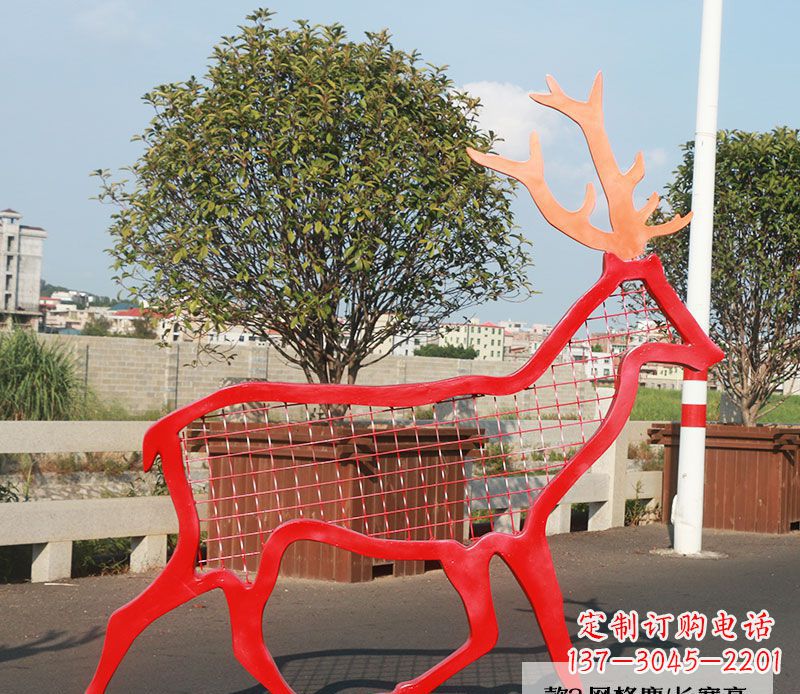 烟台不锈钢动物雕塑——鹿