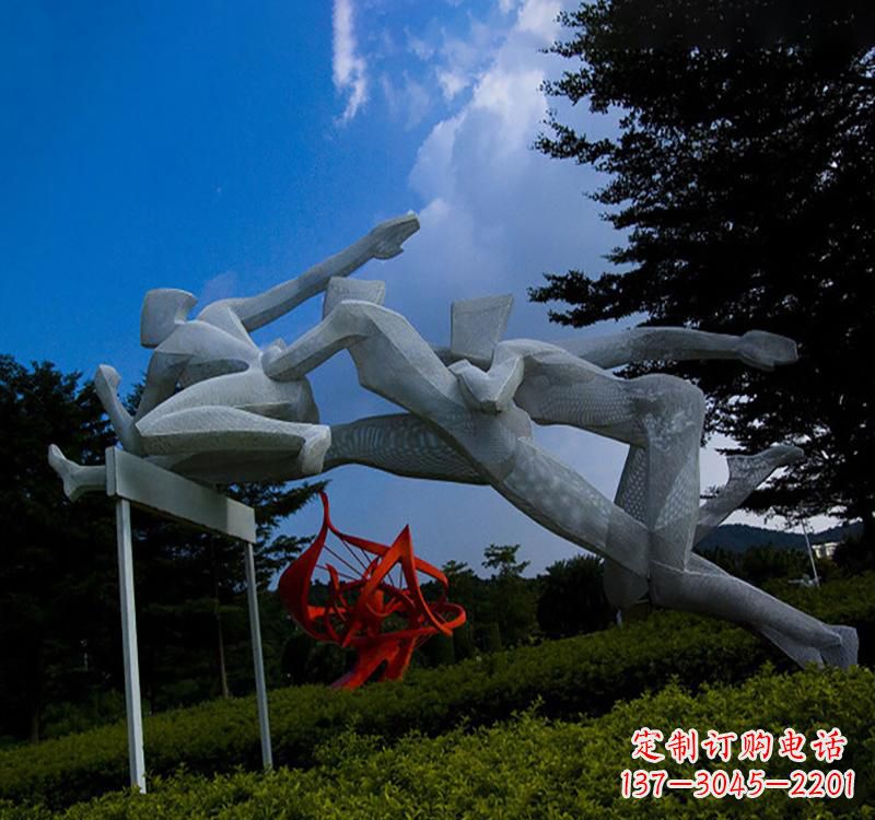 烟台不锈钢中的运动员雕塑