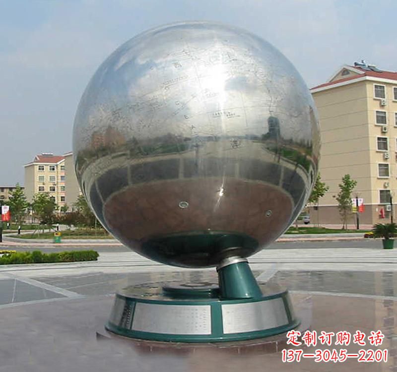烟台不锈钢地球雕塑现代艺术的精美结合