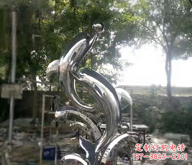 烟台不锈钢海豚顶球雕塑