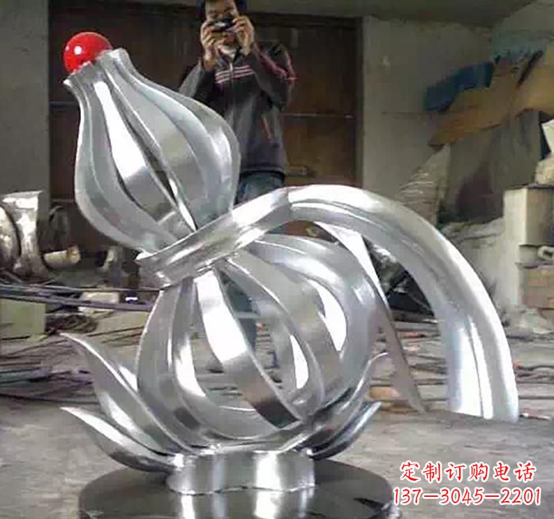 烟台不锈钢葫芦雕塑精美而传统
