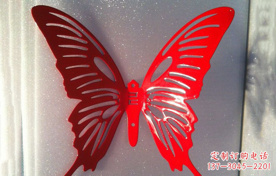 烟台不锈钢蝴蝶雕塑让蝴蝶飞跃展现灿烂美丽