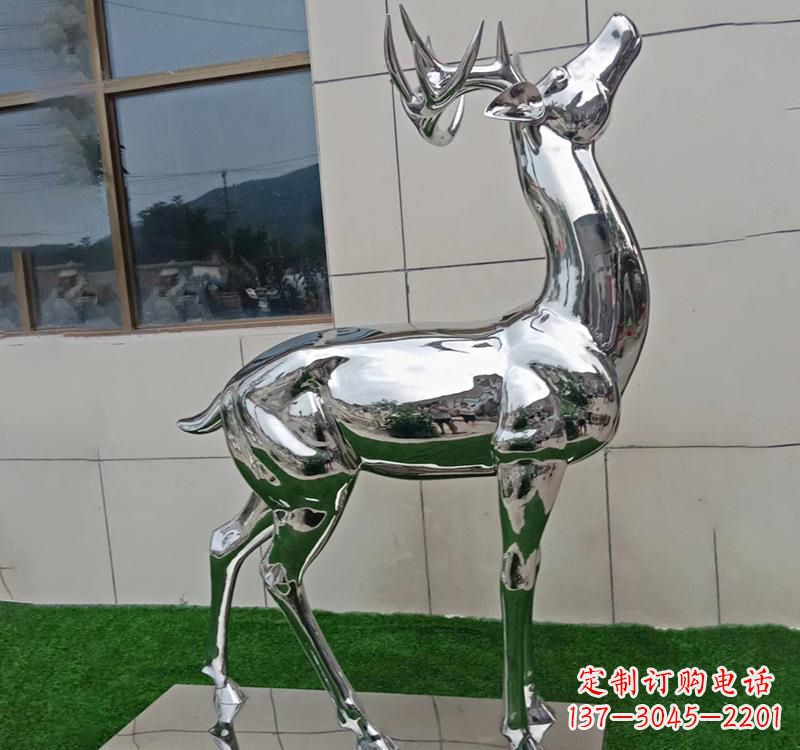 烟台不锈钢户外动物鹿雕塑精致大气的艺术品
