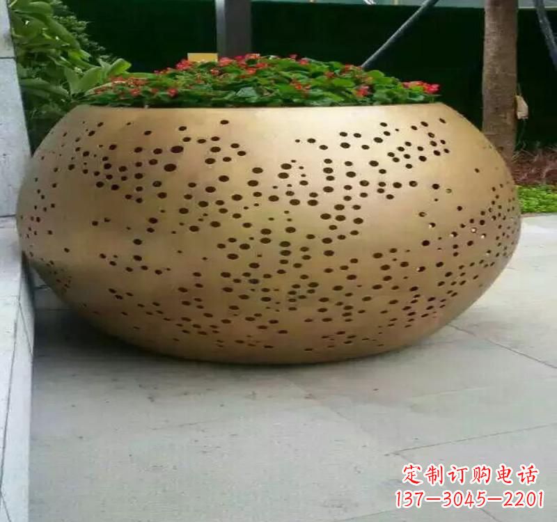 烟台不锈钢户外花盆雕塑美观耐用的室外装饰