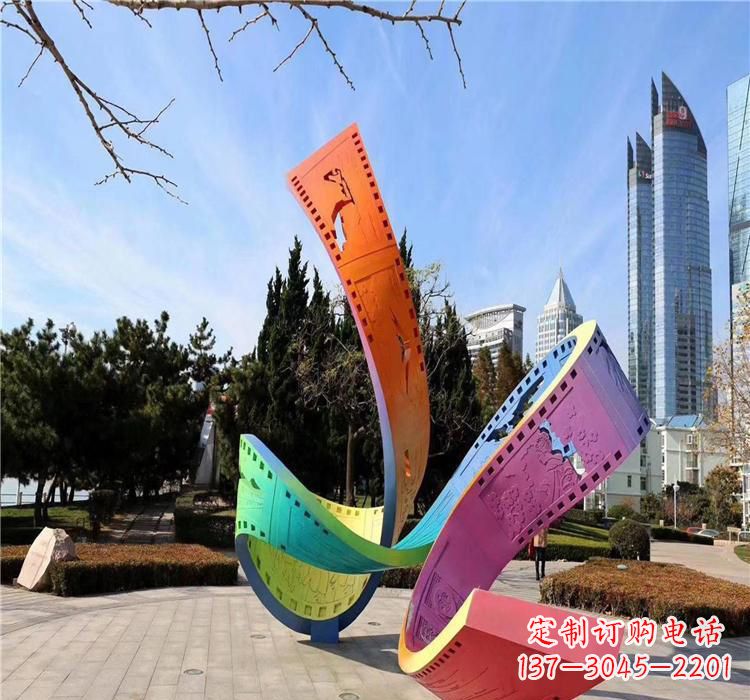 烟台波浪状的不锈钢胶卷雕塑