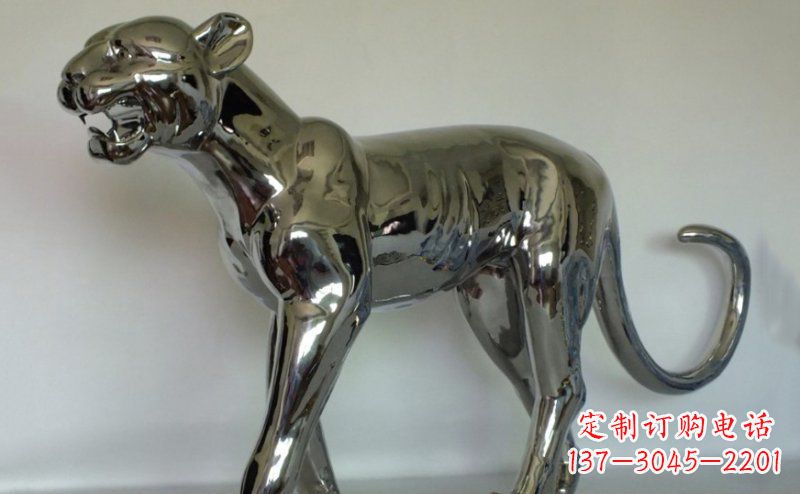 烟台不锈钢金钱豹雕塑给人以高贵气质的艺术瑰宝