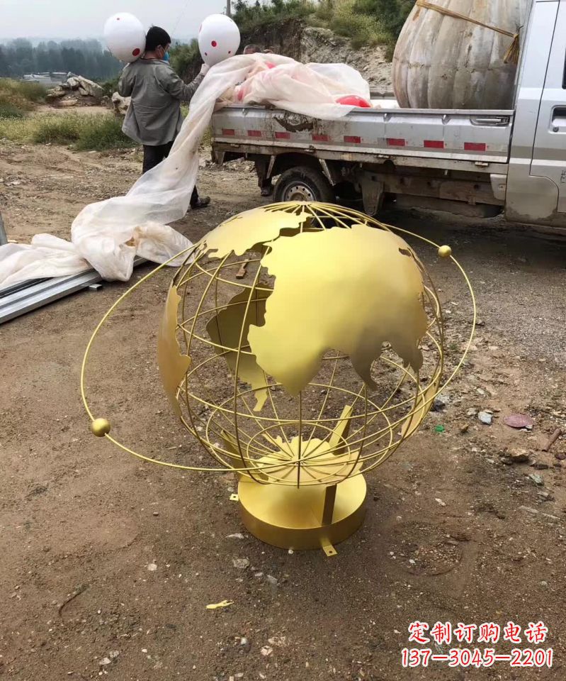 烟台不锈钢金属校园地球仪雕塑把环保理念展现在校园