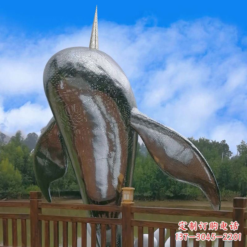 烟台大型海边公园水景动物雕塑——不锈钢鲸鱼