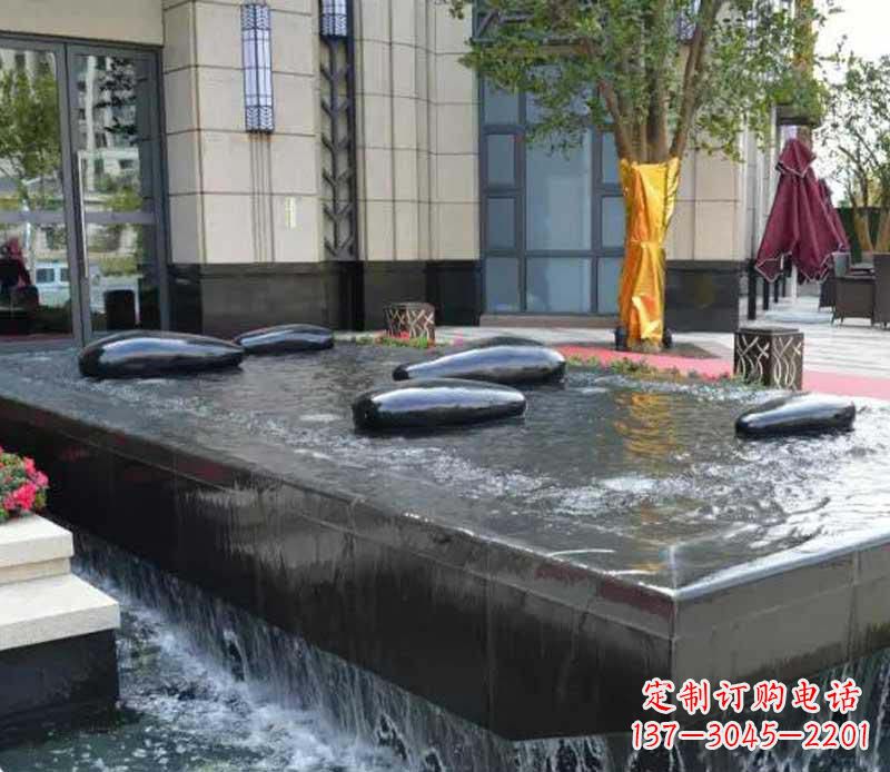 烟台不锈钢景观异形水滴雕塑