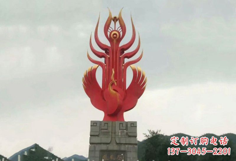 烟台凤凰雕塑美丽传奇的象征
