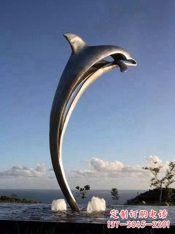 烟台不锈钢海豚雕塑让游客流连忘返