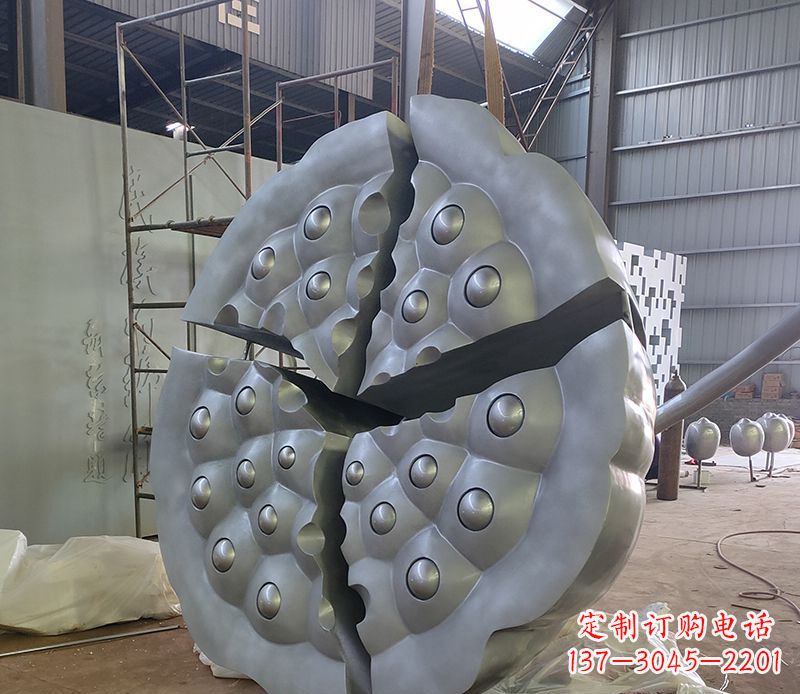 烟台不锈钢莲蓬雕塑精美外形 引人入胜
