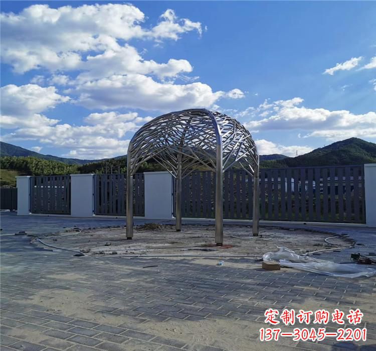 烟台不锈钢凉亭雕塑美丽的艺术之作