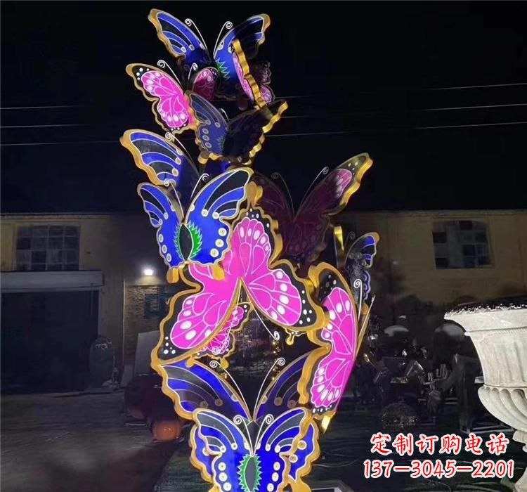 烟台不锈钢镂空蝴蝶雕塑——自由自在的艺术风景