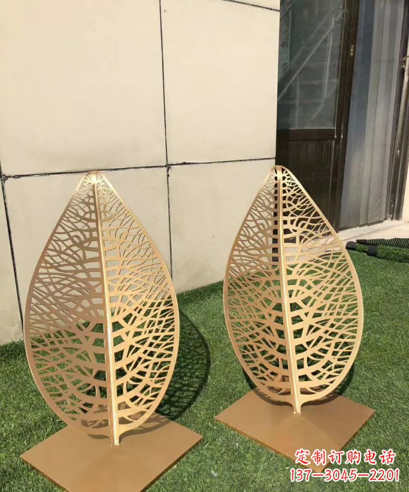 烟台不锈钢树叶雕塑,精致典雅