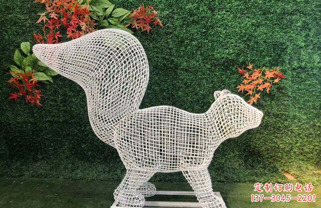 烟台不锈钢松鼠雕塑艺术与精美结合