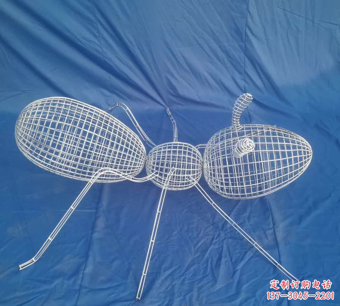 烟台蚂蚁镂空雕塑精致的艺术精品