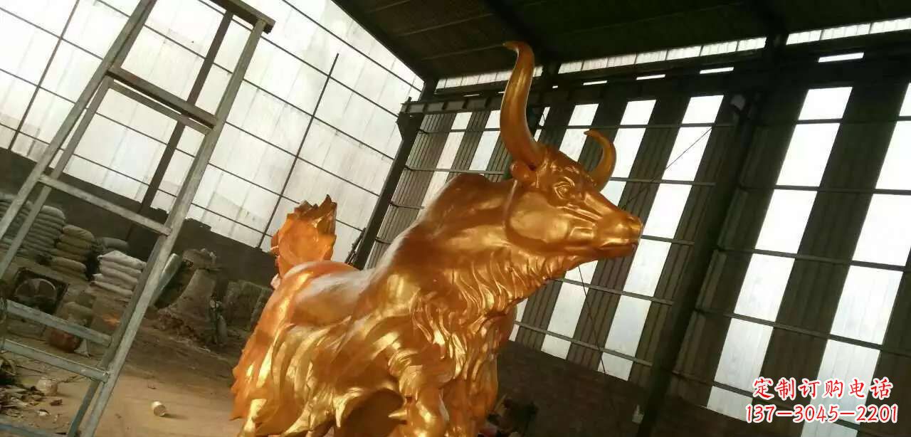 烟台精美不锈钢牦牛钛金雕塑