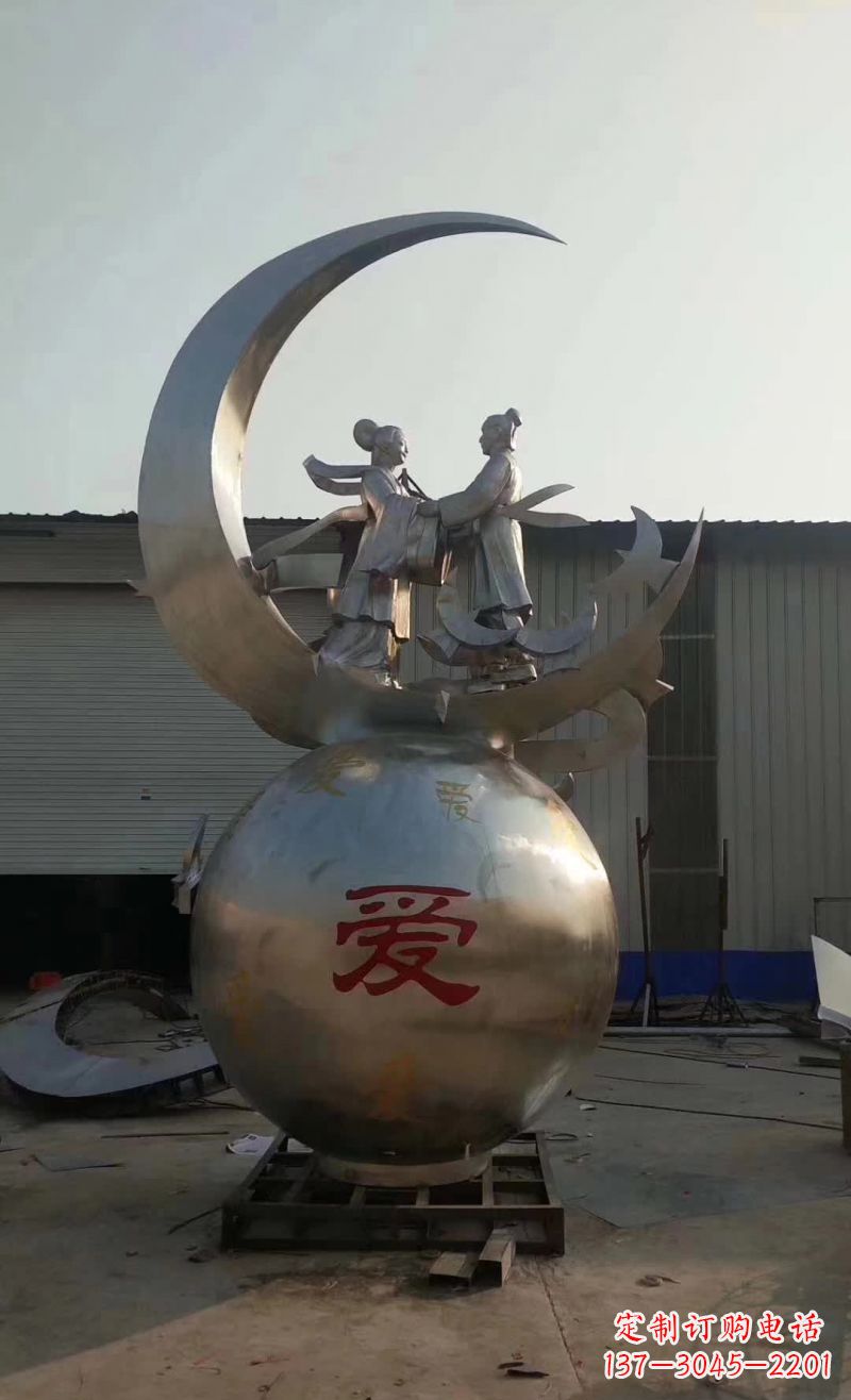 烟台不锈钢牛郎织女雕塑传承爱情的象征