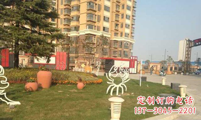 烟台不锈钢螃蟹雕塑精致美观的艺术之作