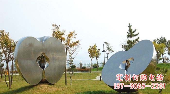 烟台不锈钢苹果雕塑象征新生活的精神