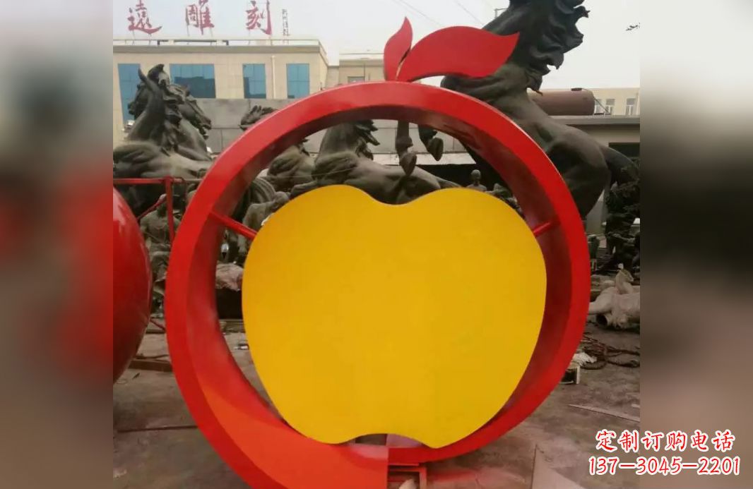 烟台不锈钢苹果雕塑——见证爱与和平
