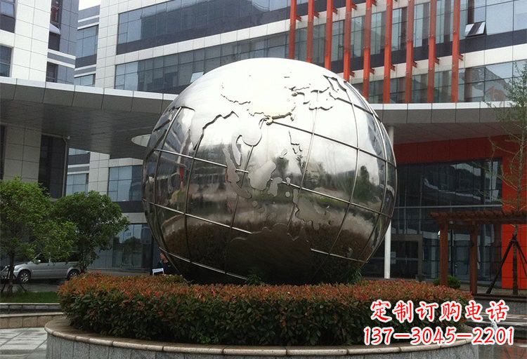 烟台不锈钢地球雕塑传递环保意识