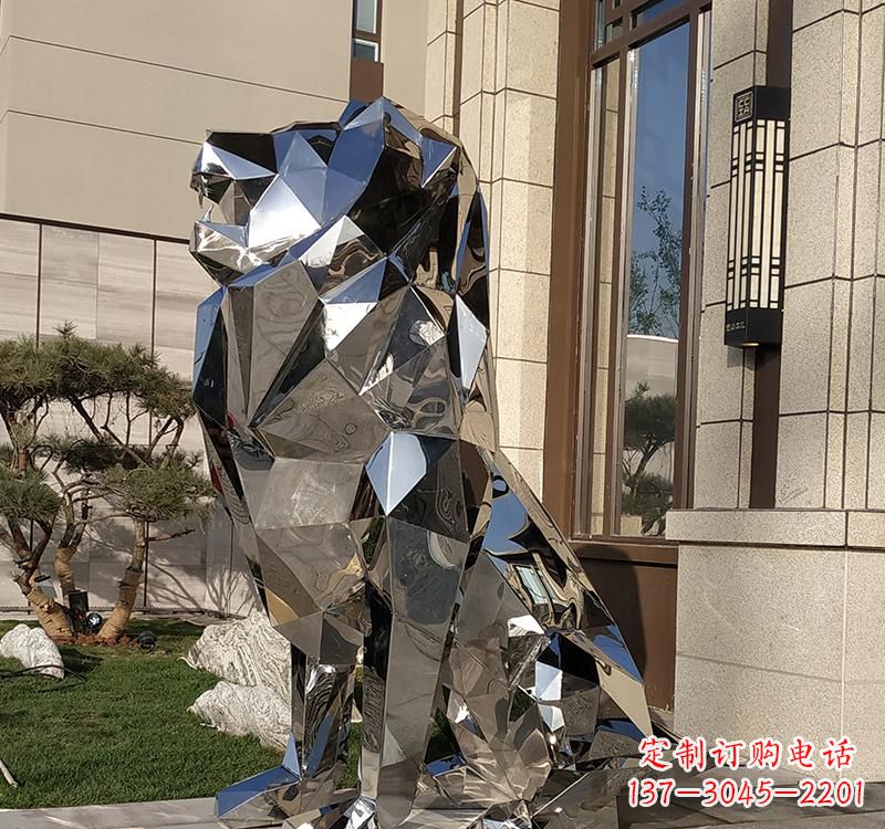 烟台不锈钢狮子雕塑精美而又富有艺术感