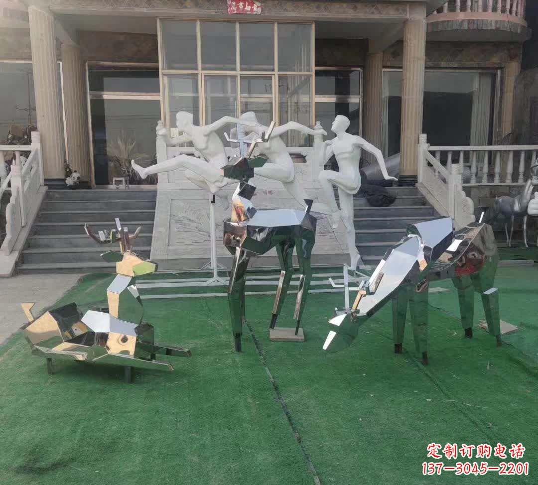 烟台精美动物雕塑点缀不锈钢售楼部
