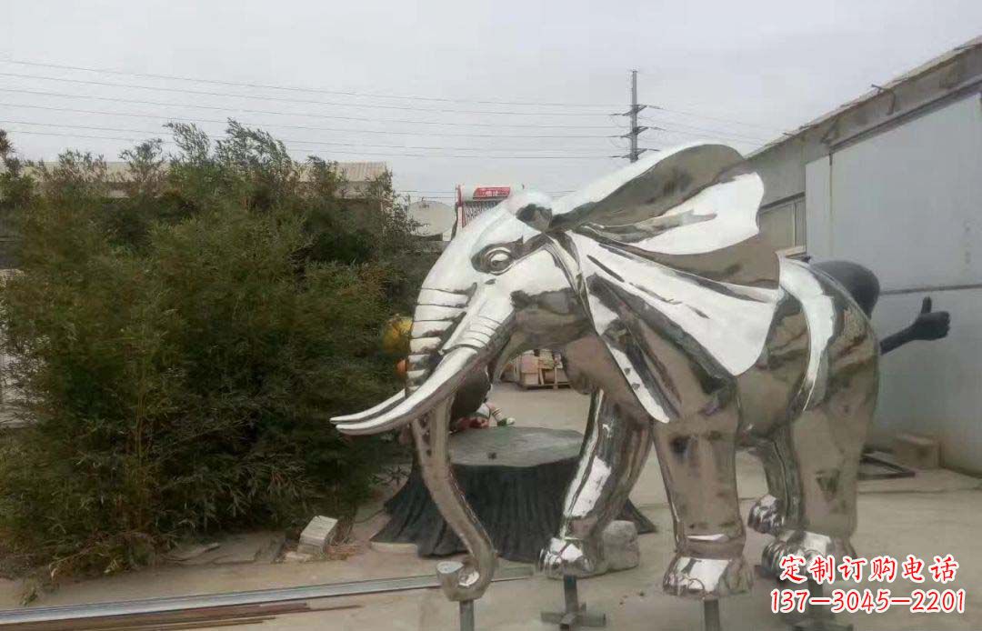 烟台大象雕塑为售楼部装饰点缀