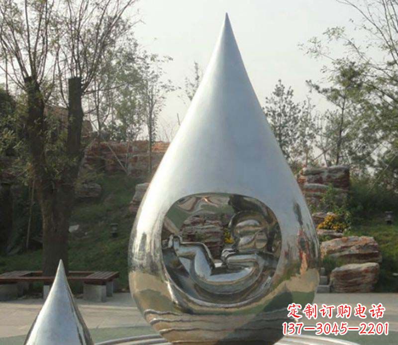 烟台不锈钢水滴雕塑精致简约的艺术之美
