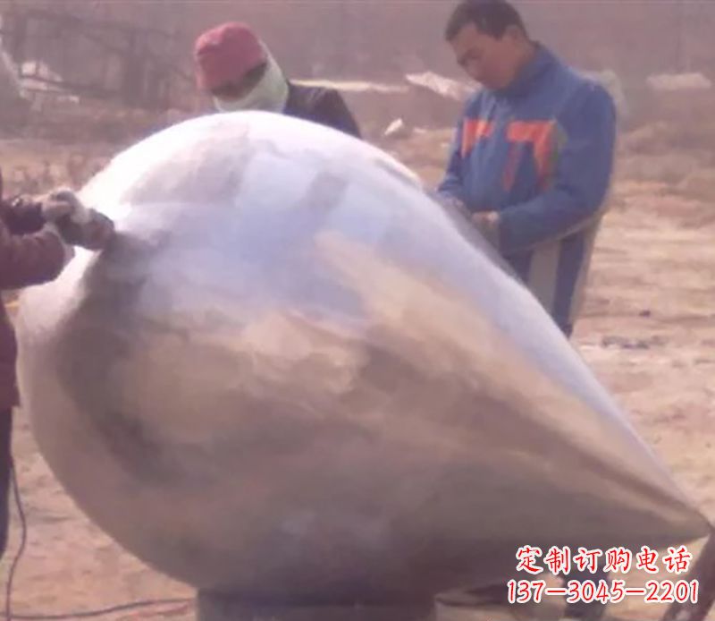 烟台不锈钢水滴雕塑精致美丽的艺术品