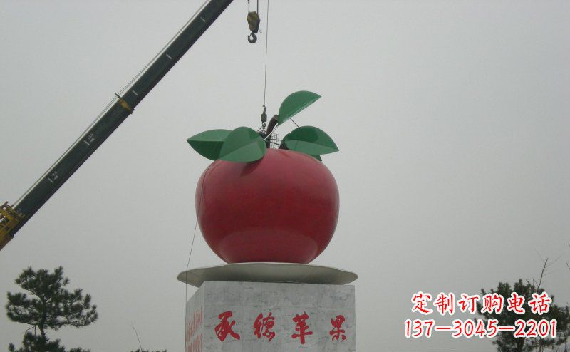 烟台不锈钢苹果雕塑艺术与美学的完美结合