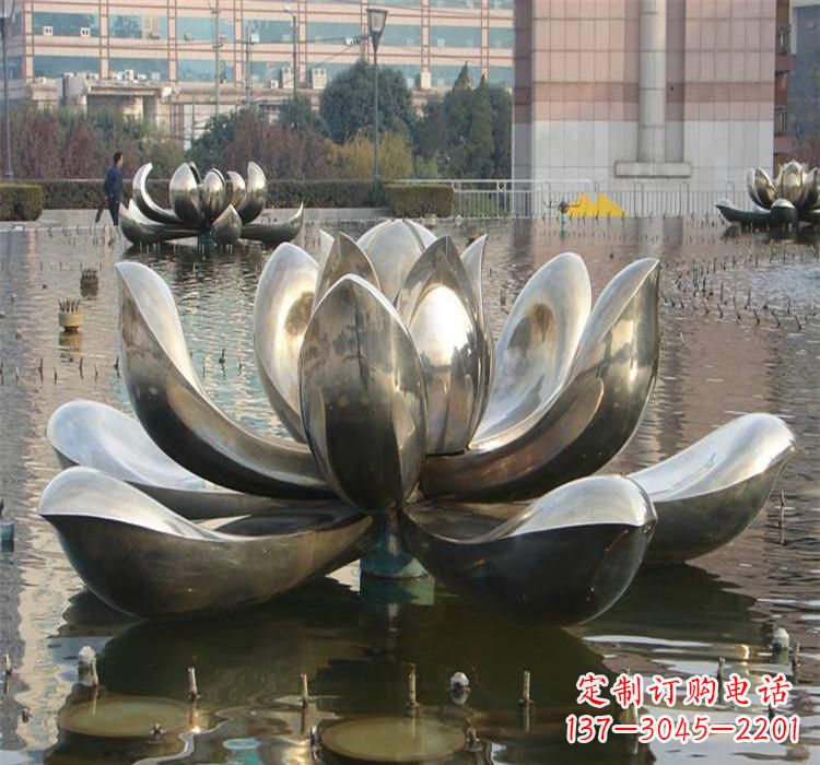 烟台不锈钢水景荷花雕塑质朴之美