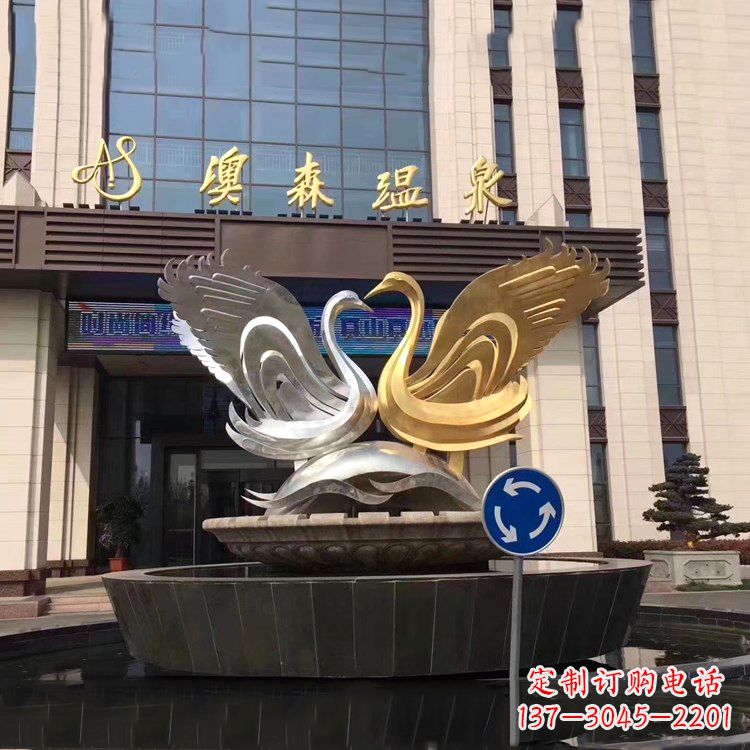 烟台高贵而优雅不锈钢天鹅雕塑