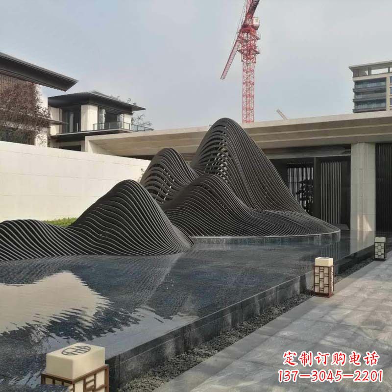 烟台不锈钢铁艺假山艺术性的美化
