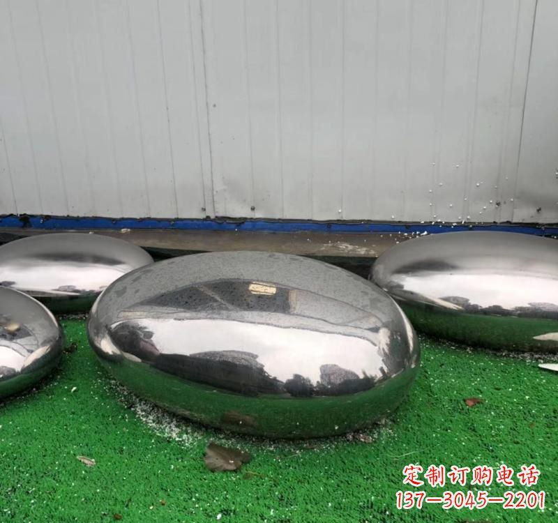 烟台不锈钢现代艺术鹅卵石雕塑