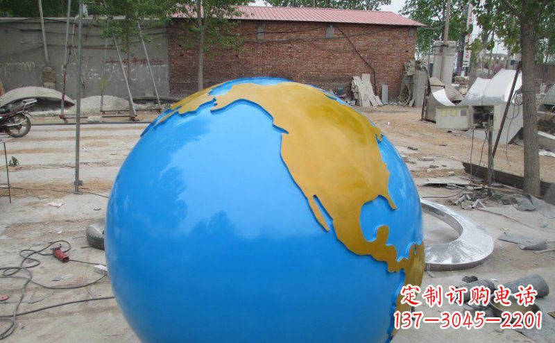 烟台不锈钢校园地球雕塑象征着全球友好