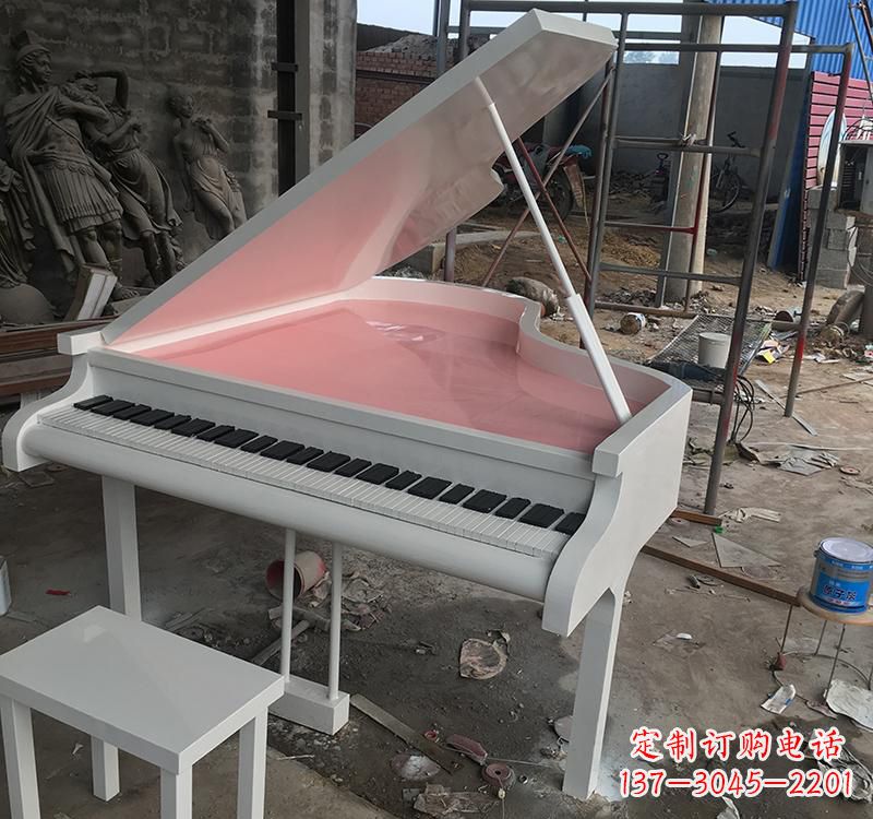烟台不锈钢校园钢琴雕塑发出音乐的艺术