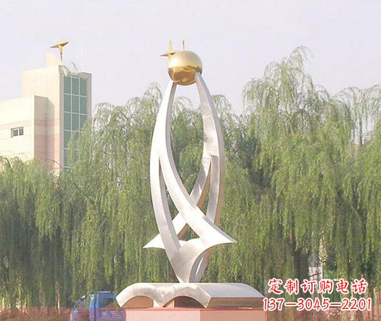 烟台铭记校园美好——不锈钢书籍雕塑