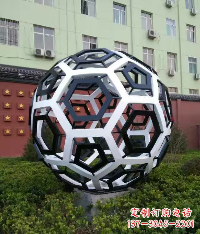 烟台不锈钢足球雕塑缔造校园新风貌