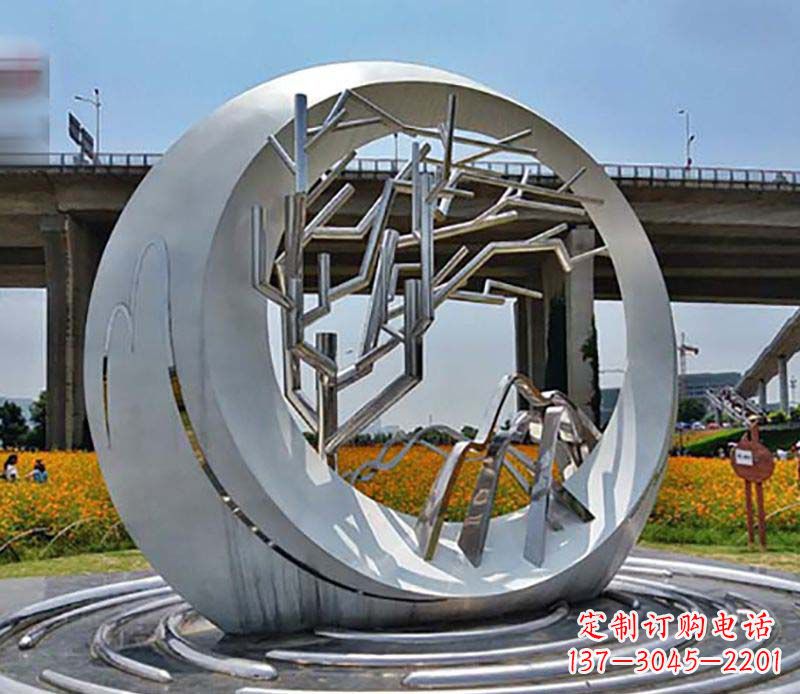 烟台不锈钢异形圆环雕塑精致而优雅